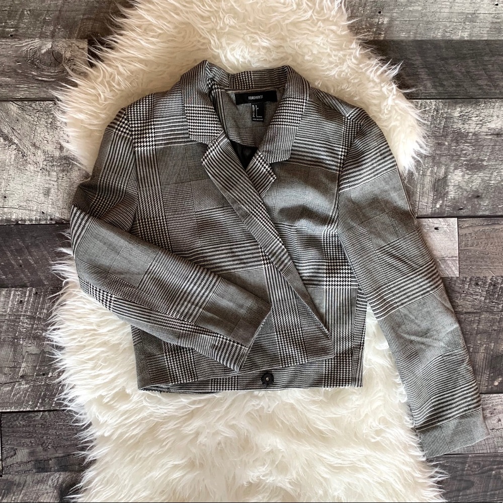 BOGO 💚 Forever 21 Blazer